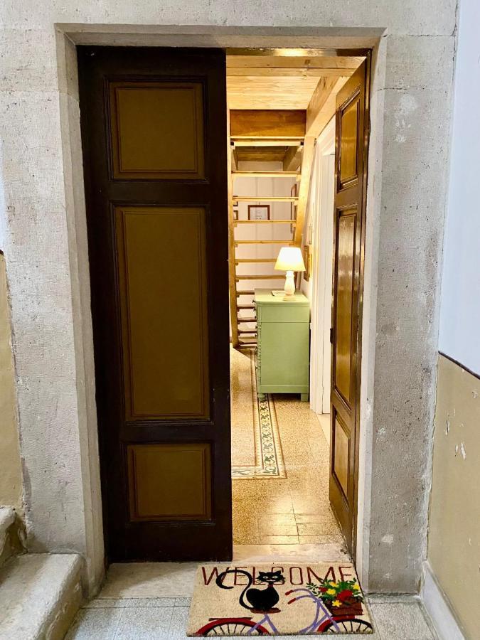 Bed and Breakfast Elena 39 Trani Exterior foto